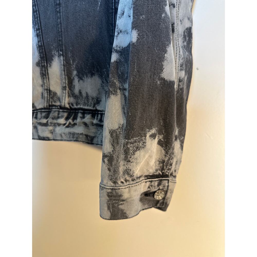 BDG Urban Outfitters Bleach Washed Jean Jacket Mens L Black - Picture 4 of 9